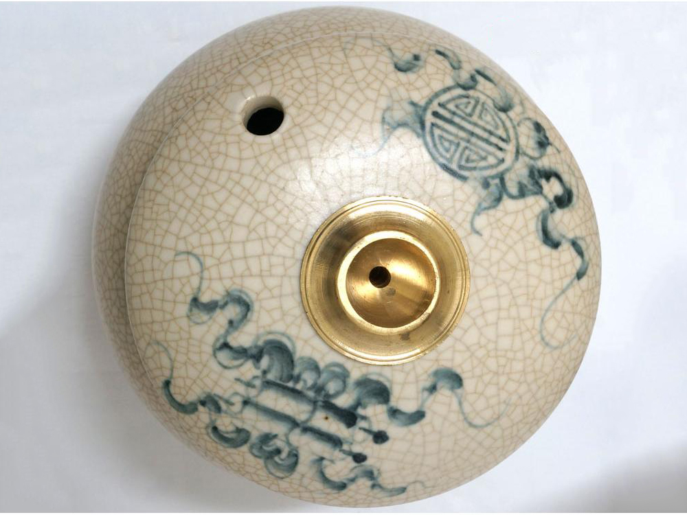 Điếu bát men rạn Song Long Chầu Nguyệt Bát Tràng độc đáo sang trọng Điếu bát men rạn Song Long Chầu Nguyệt Bát Tràng độc đáo sang trọng