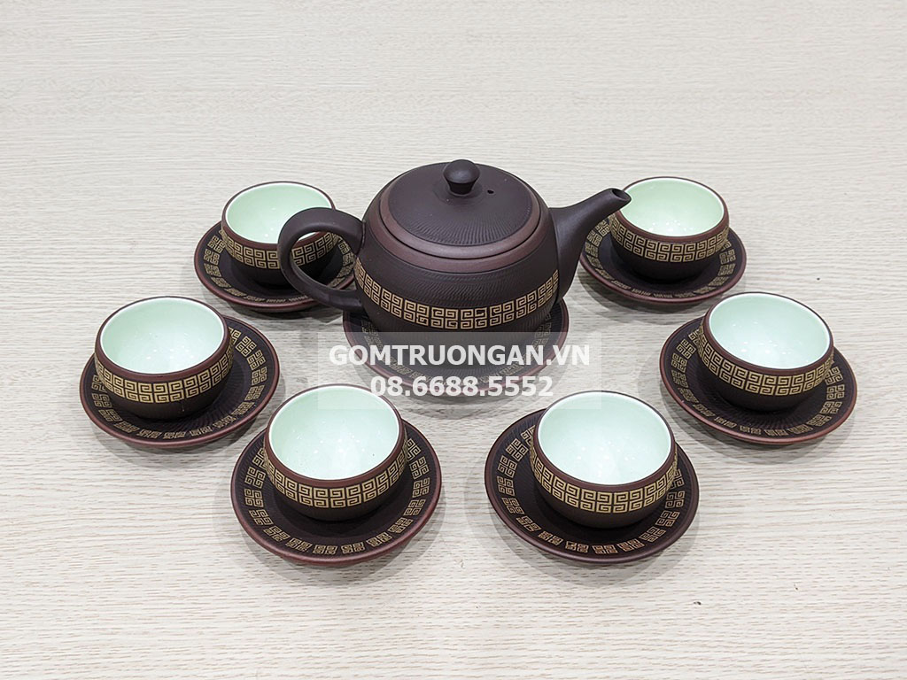 Ấm chén tử sa ghanh nâu chữ Vạn Bát Tràng sang trọng quà tặng