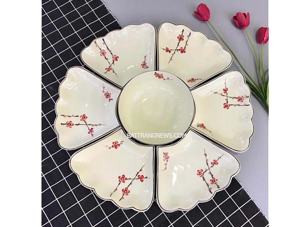 Bộ bát đĩa Bát Tràng sứ hoa đào đỏ bền đẹp tặng định cưỡng 