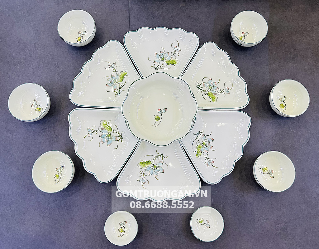 Bộ bát đĩa thờ cúng Bát Tràng men kem hoa sen 15 món sang trọng 