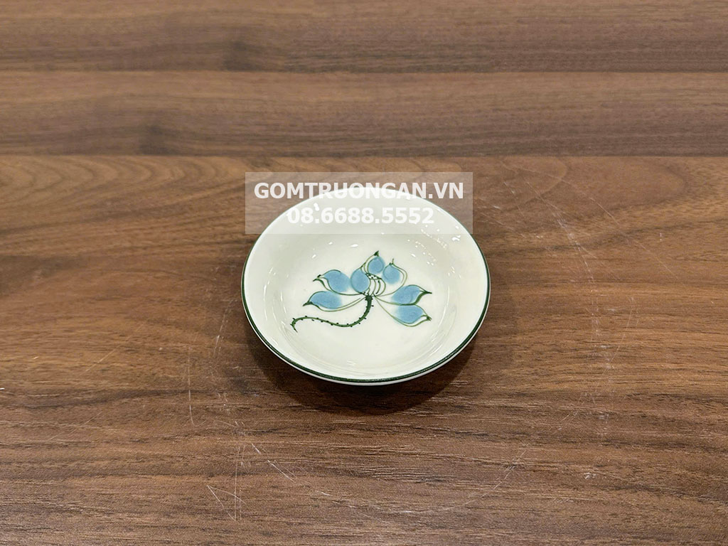 Đĩa gia vị tròn men kem hoa sen xanh tinh tế tiện dụng 