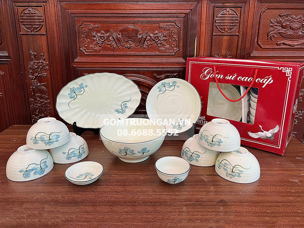 Quà tặng bộ bát đĩa Bát Tràng sứ cao cấp sen xanh sang trọng 