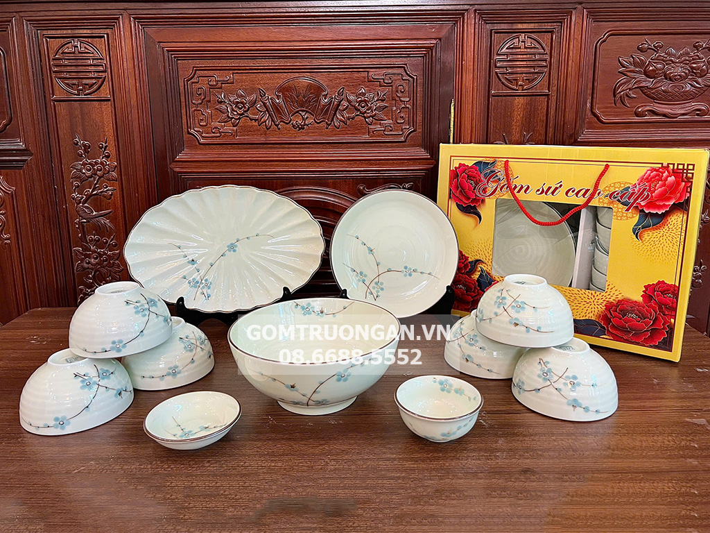 Bộ bát đĩa Bát Tràng cao cấp vẽ tay đào xanh sang trọng quà tặng 