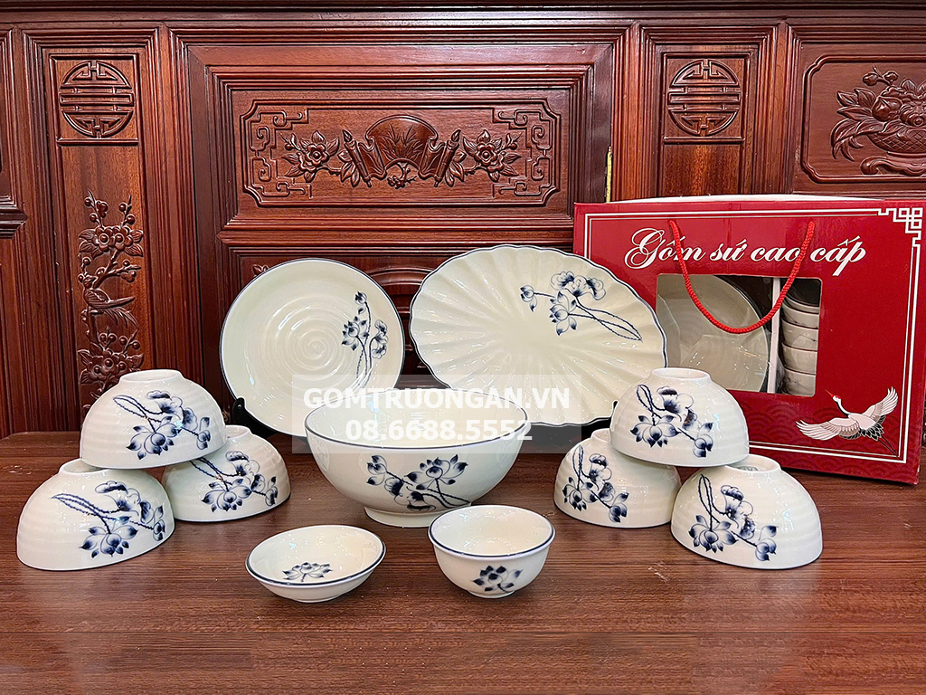 Bộ bát đĩa Bát Tràng vẽ tay sen lam quà tặng cao cấp sang trọng 
