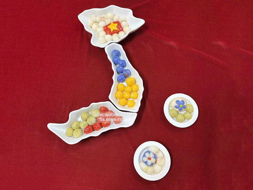 Bộ bát đĩa sứ Bát Tràng hình chữ S bản đồ Việt Nam sang trọng 