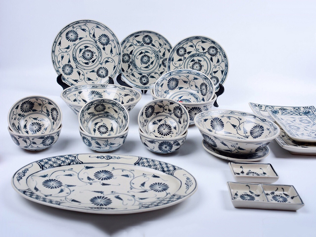 Bộ bát đĩa hoa cúc Bát Tràng sứ cao cấp 19 món đẹp 