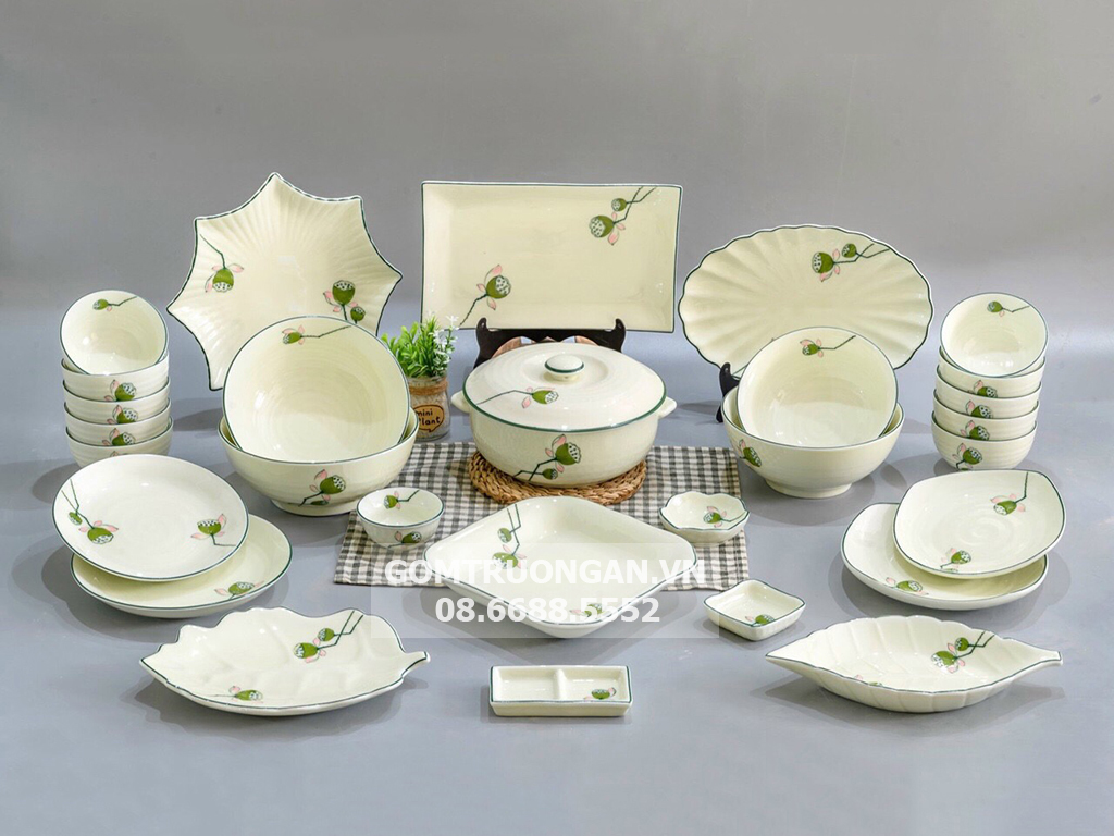Bộ bát đĩa Bát Tràng vẽ nhụy sen cao cấp, sang trọng BDNS66 