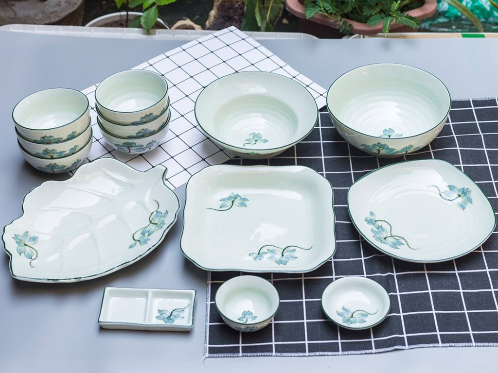 Bộ bát đĩa Bát Tràng men kem xanh 6 người ăn sang trọng, bền đẹp