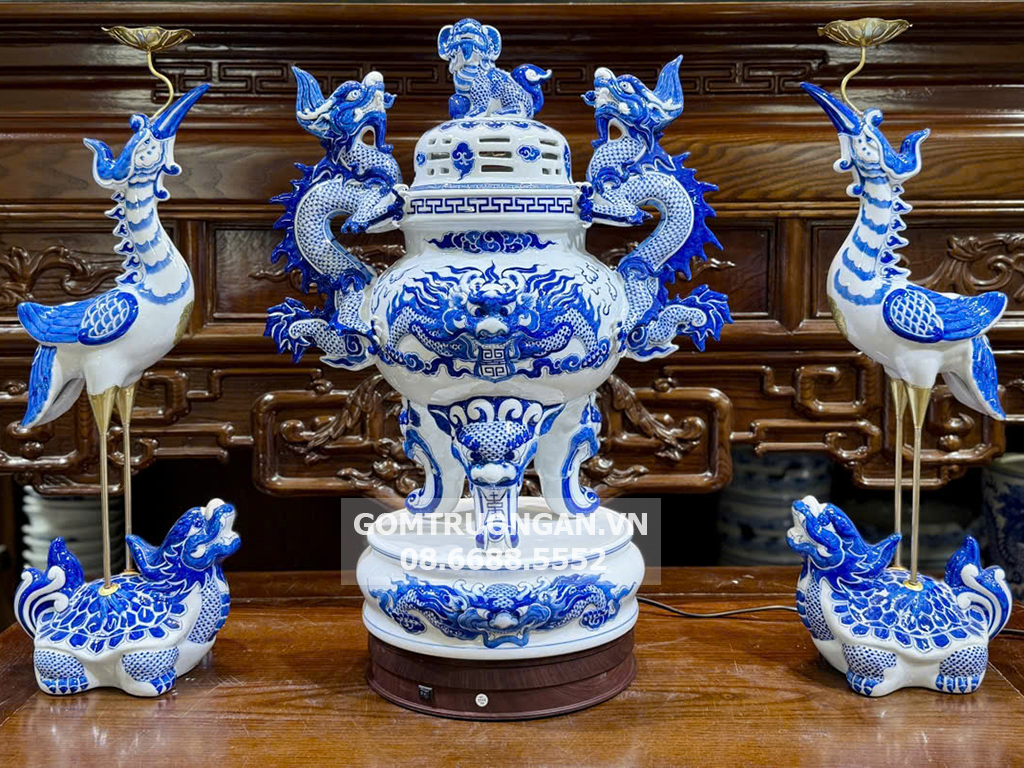 Bộ đỉnh hạc men lam sang trọng, bền đẹp, giá tốt 