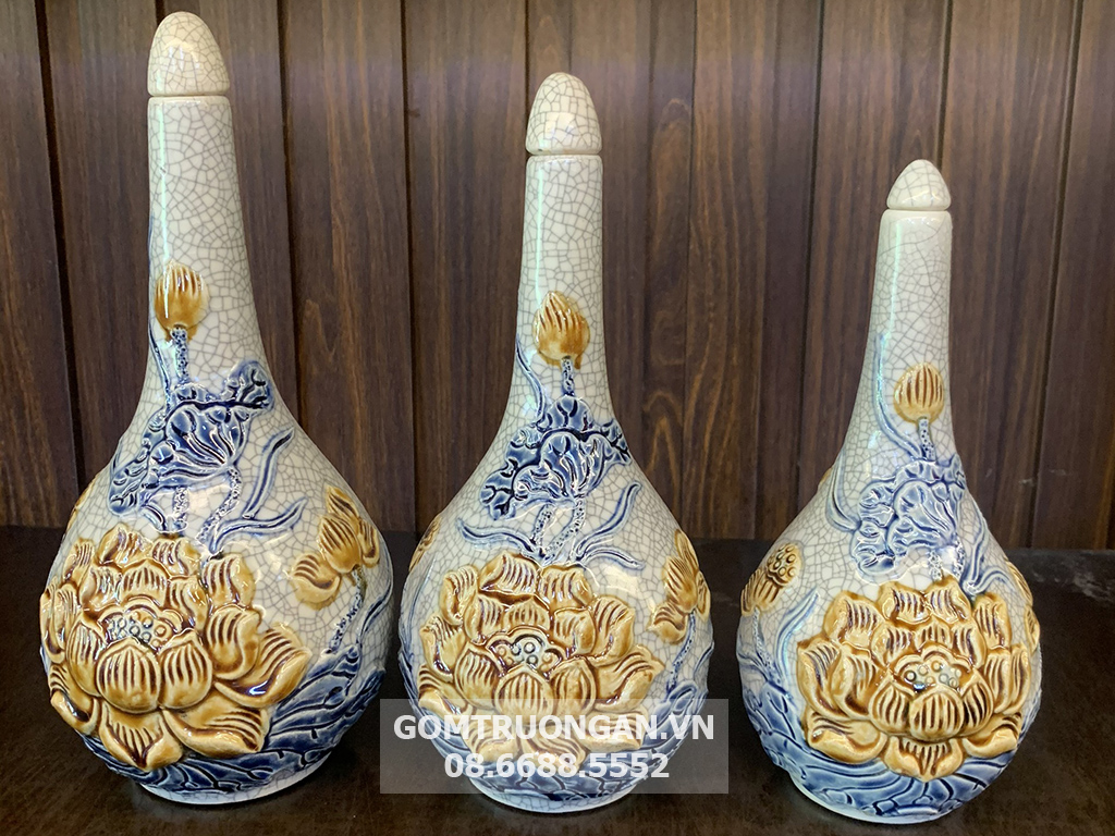 Nậm rượu men rạn nổi hoa sen Trường Xuân S3 cao cấp Bát Tràng 