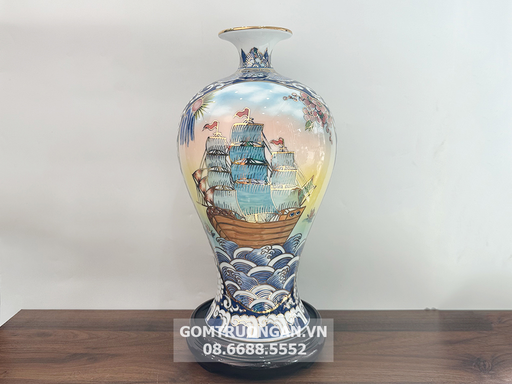 Mai bình hút tài lộc Bát Tràng Thuận Buồm Xuôi Gió Phú Quý vàng 