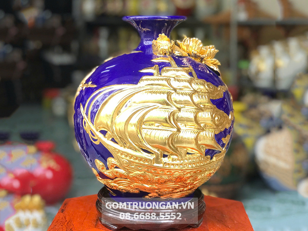 Bình hút lộc mệnh Thủy dát vàng 27cm Thuận Buồm Xuôi Gió bán chạy 
