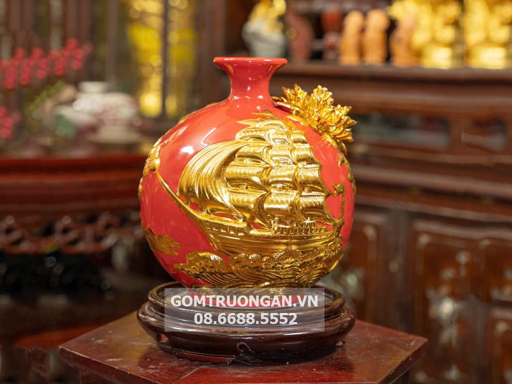 Bình hút tài lộc mệnh Hỏa dát vàng 21cm Thuận Buồm Xuôi Gió 