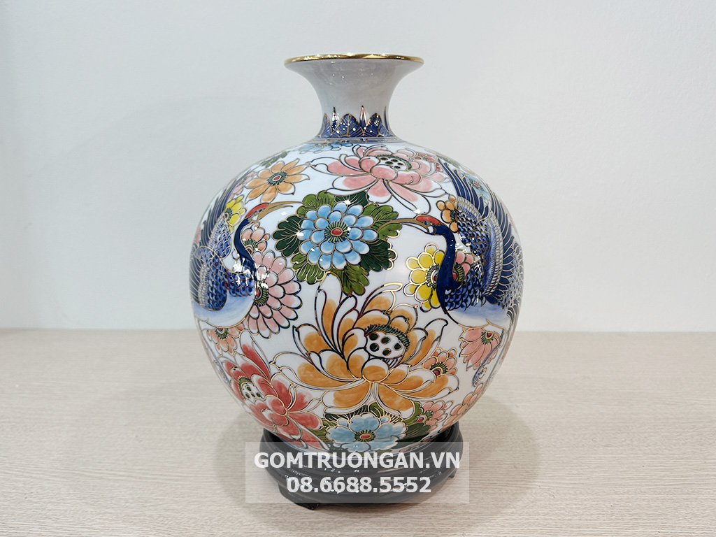 Bình hút tài lộc Bát Tràng 30cm vẽ vàng Bách Hạc Liên Hoa 