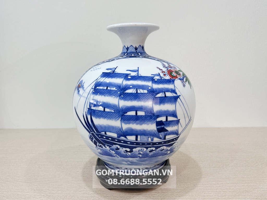 Bình hút tài lộc Thuận Buồm Xuôi Gió gốm sứ Bát Tràng phong thủy 30cm 