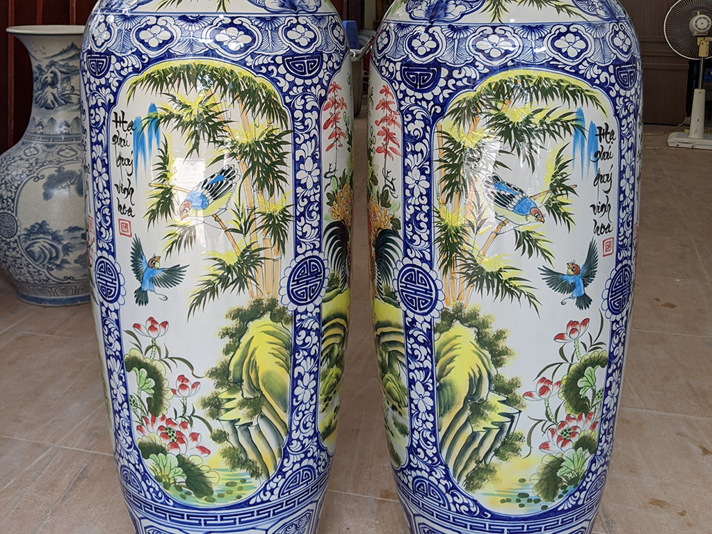 Lọ lộc bình Bát Tràng tứ quý 1m25 men màu đẹp trang trí may mắn Lọ lộc bình Bát Tràng tứ quý 1m25 men màu đẹp trang trí may mắn