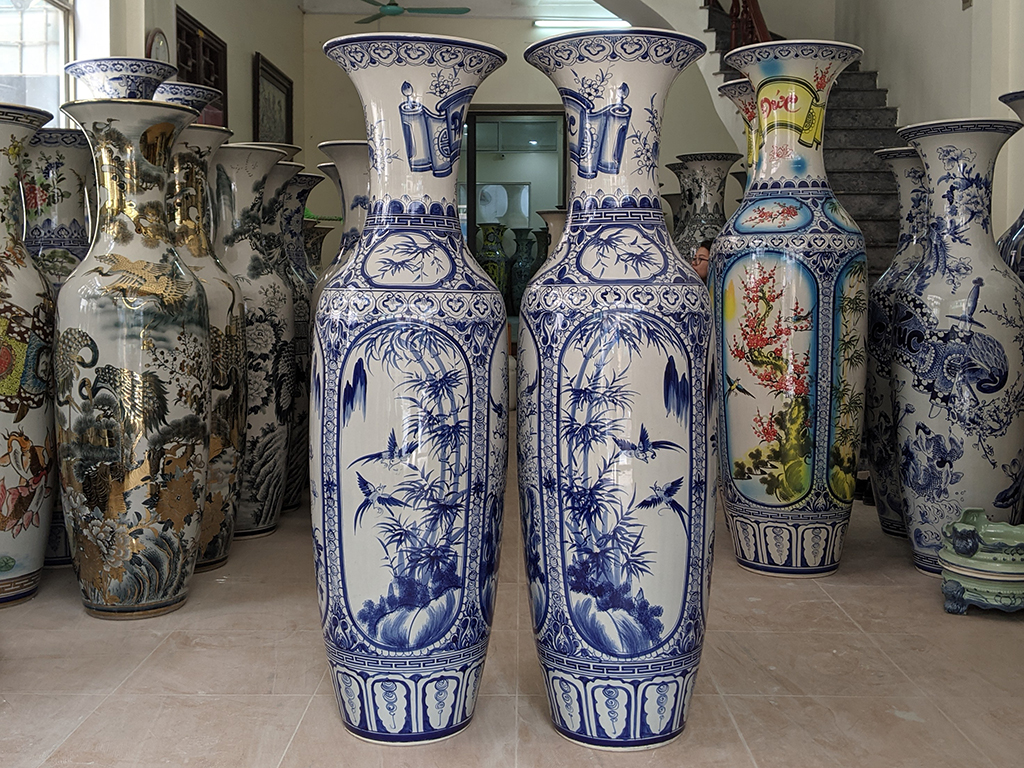 Lọ lộc bình Bát Tràng men lam Tứ quý 1m4 sang trọng phong thủy