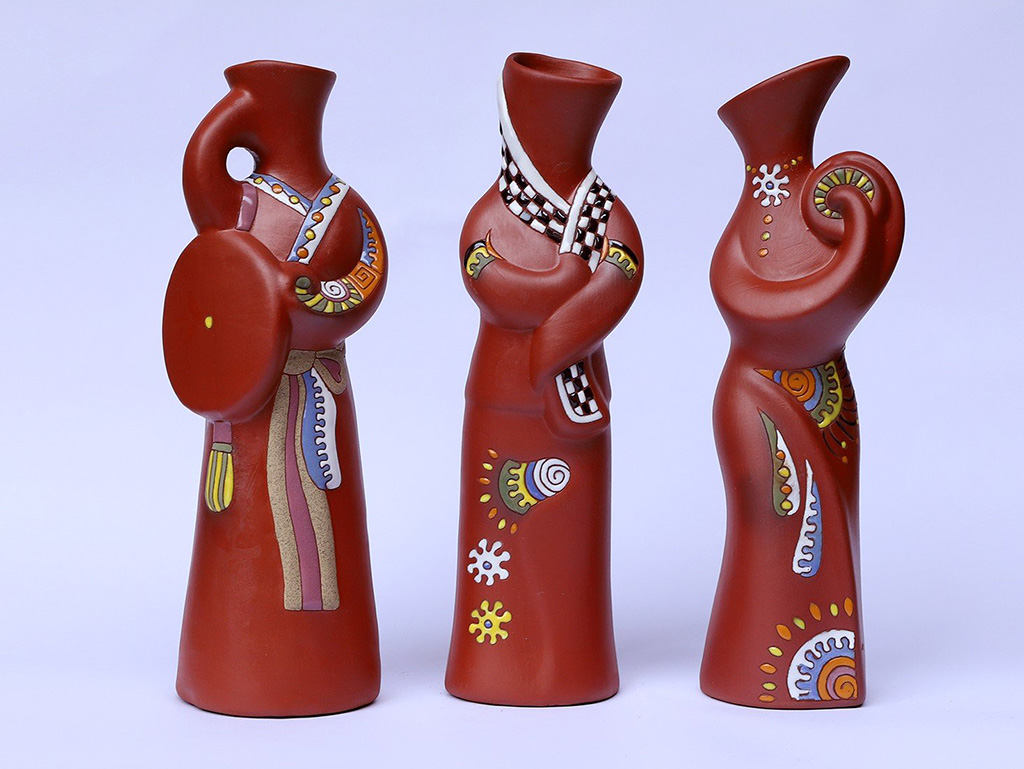 Lọ hoa gốm Bát Tràng 3 cô gái Tinh tế Nghệ thuật Độc đáo 