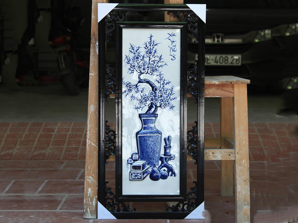 Tranh tứ quý men lam Bát Tràng đắp nổi 85x42cm trang trí sang Tranh tứ quý men lam Bát Tràng đắp nổi 85x42cm trang trí sang