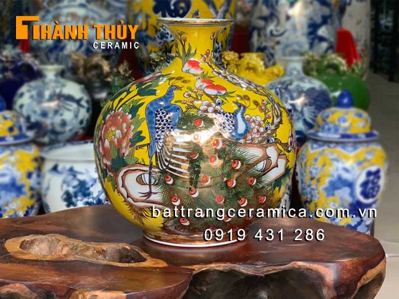 Bình tài lộc Công Đào vẽ vàng 35cm sang trọng hút tài lộc may mắn