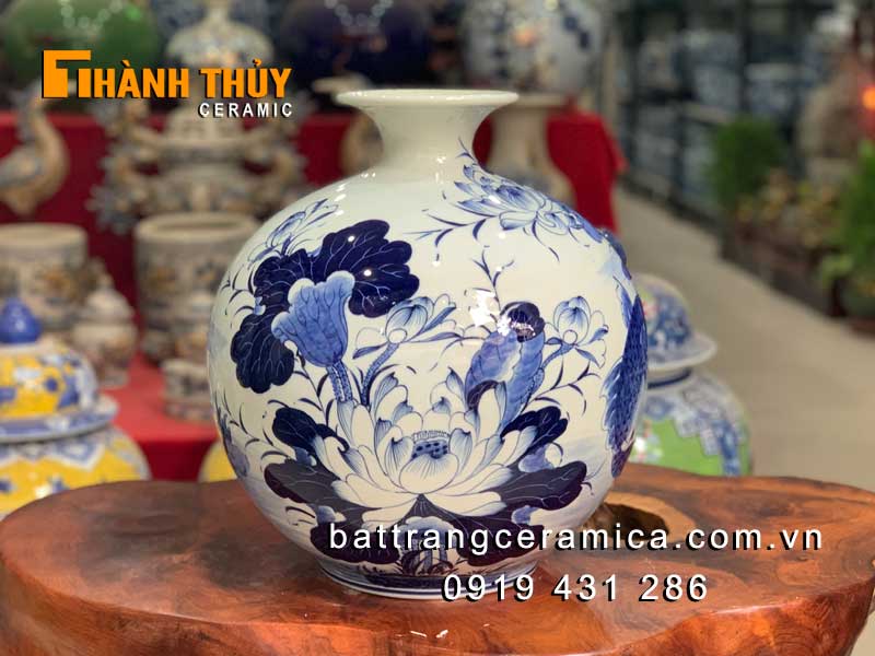 Bình hút lộc cá chép hoa sen Bát Tràng cao cấp tặng may mắn
