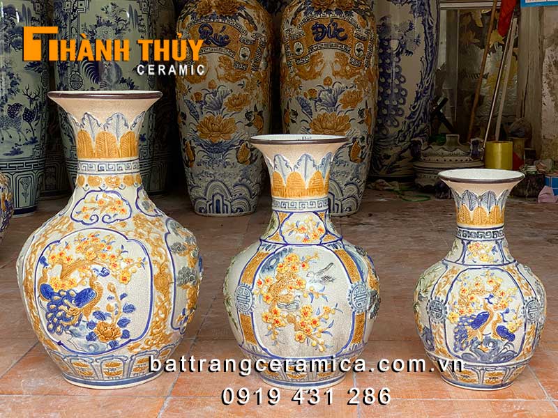 Bình củ tỏi Bát Tràng 65cm đắp nổi tứ cảnh sang trọng độc đáo