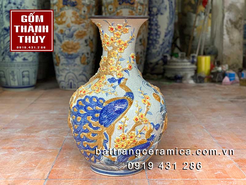 Lọ gốm Bát Tràng đắp nổi công mai 65cm cao cấp, độc đáo 