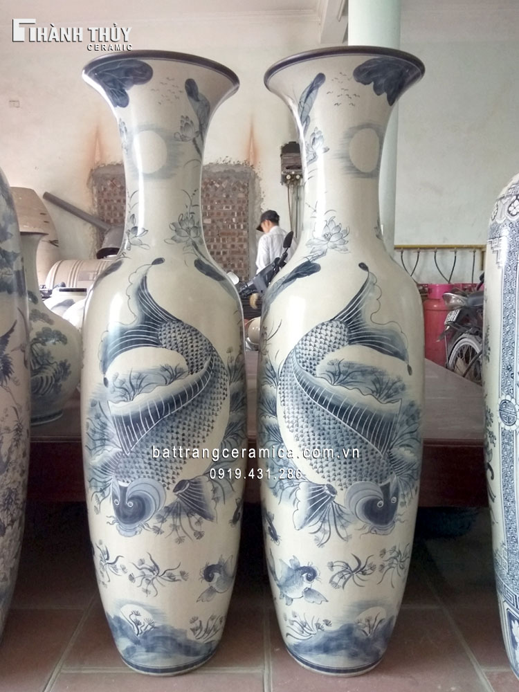 Lộc bình Bát Tràng lý ngư vọng nguyệt 1,6m Cá chép may mắn