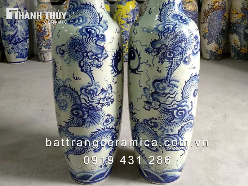 Lọ lộc bình men lam ngũ long chầu nguyệt 1m4 sang trọng, ý nghĩa