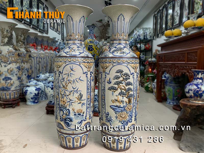 Lộc bình tứ quý men rạn Bát Tràng 1m4 đắp nổi độc đáo