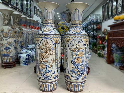 Lộc bình tứ quý men rạn Bát Tràng 1m4 đắp nổi độc đáo 
