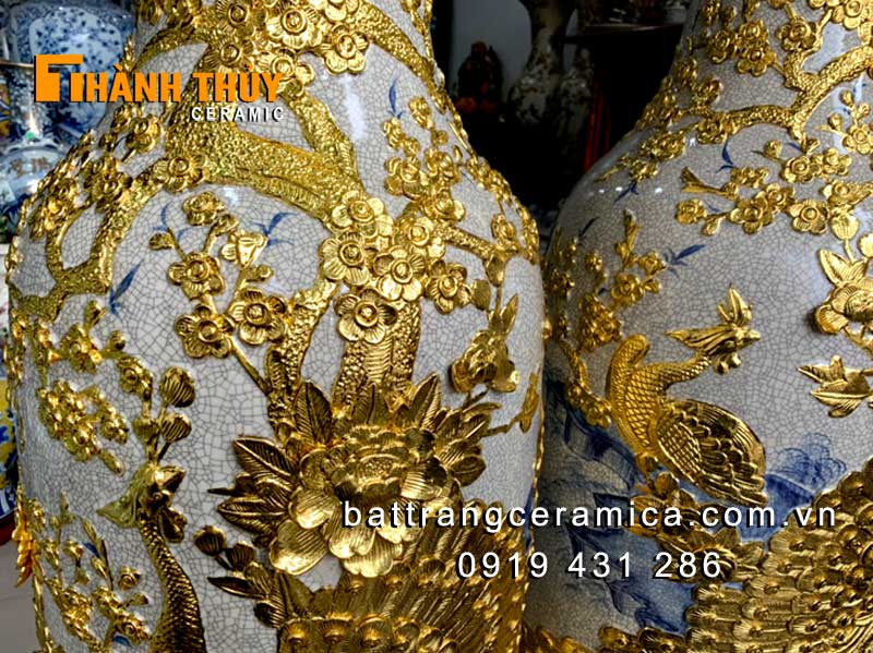 Lộc bình dát vàng chim Công hoa Đào Sang trọng Phong thủy Bát Tràng