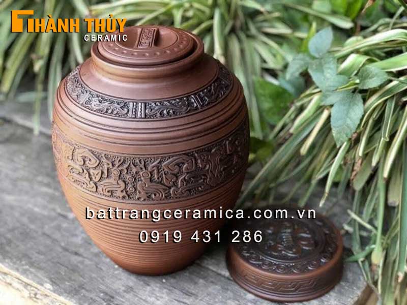 Chum sành Văn Lang Âu Lạc 10L cao cấp an toàn đựng rượu ngon Chum sành Văn Lang Âu Lạc 10L cao cấp an toàn đựng rượu ngon