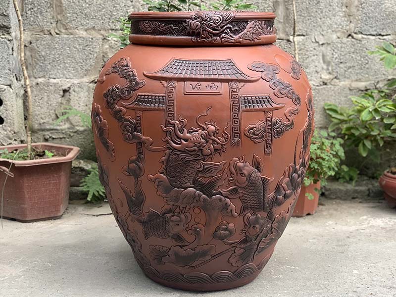 Chum ngâm rượu Cá chép hóa rồng 50L sành Bát Tràng chất lượng cao Chum ngâm rượu Cá chép hóa rồng 50L sành Bát Tràng chất lượng cao