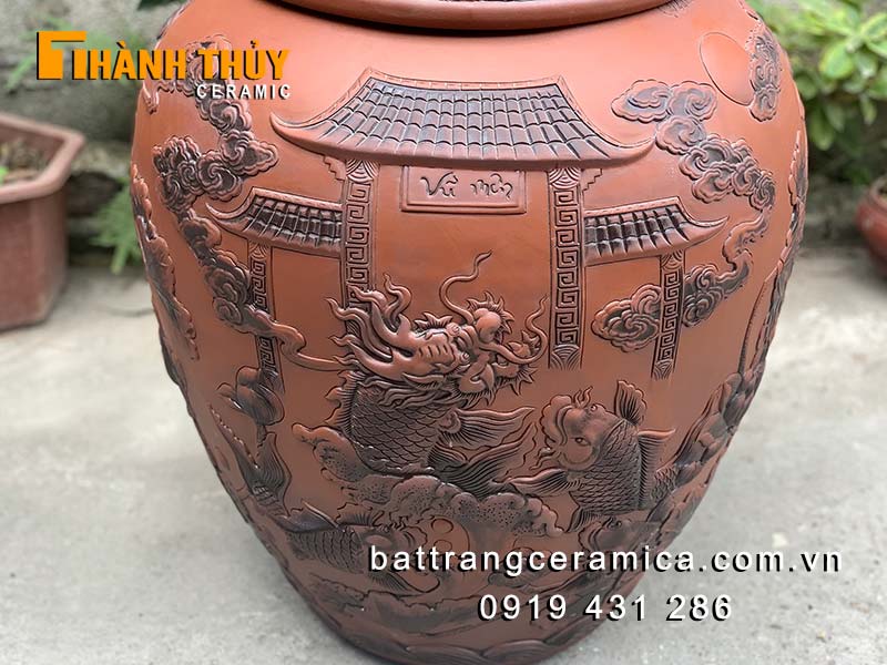 Chum ngâm rượu Cá chép hóa rồng 50L sành Bát Tràng chất lượng cao Chum ngâm rượu Cá chép hóa rồng 50L sành Bát Tràng chất lượng cao