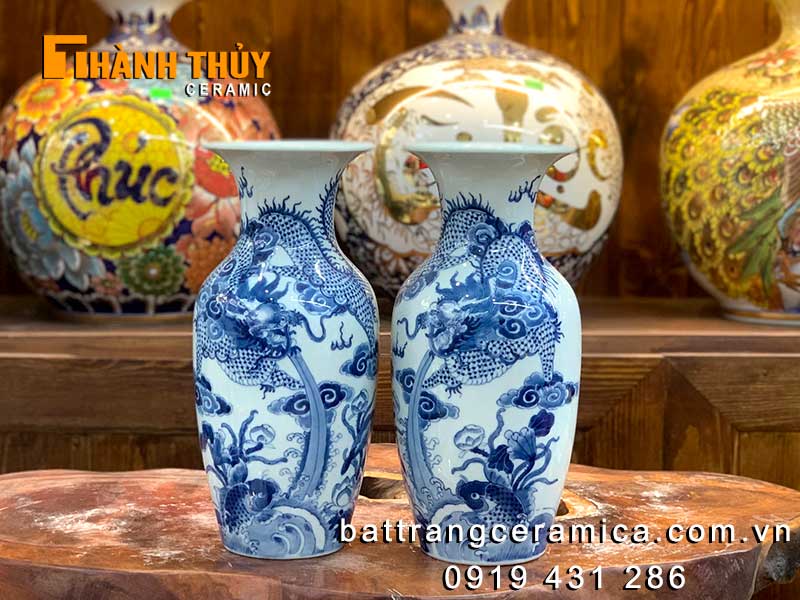 Bình hoa bàn thờ cao 30cm gốm sứ Bát Tràng Long cuốn thủy 
