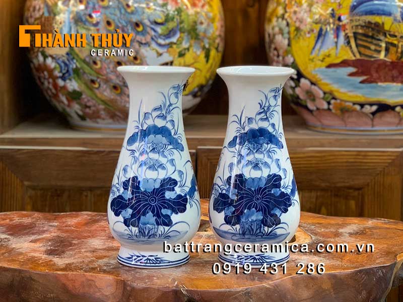 Lọ huệ men Lam vẽ hoa sen 26cm Bình cắm hoa bàn thờ đẹp Bát Tràng 