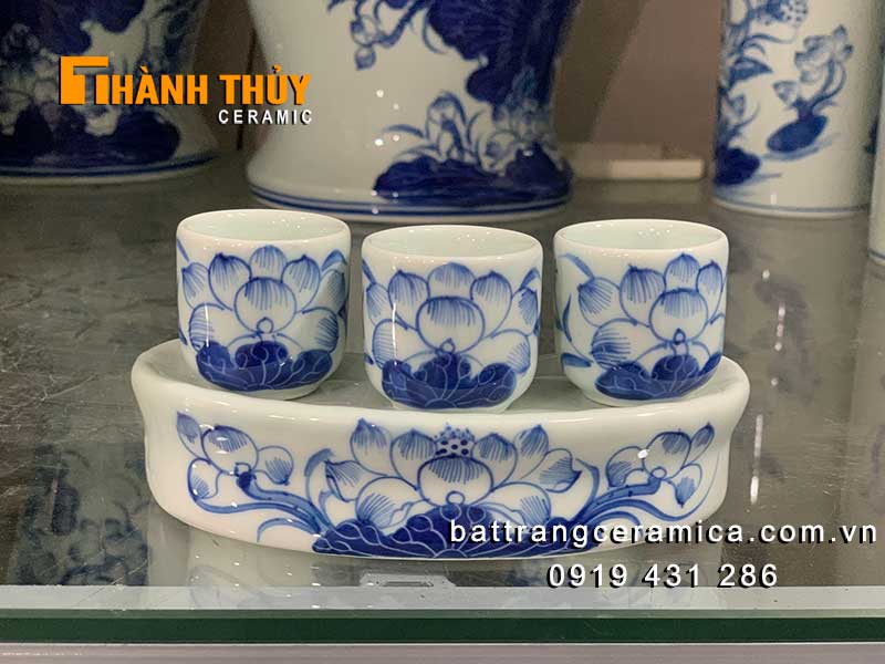 Kỷ chén thờ 3 dáng cong Bát Tràng đẹp Bộ kỷ men lam cao cấp