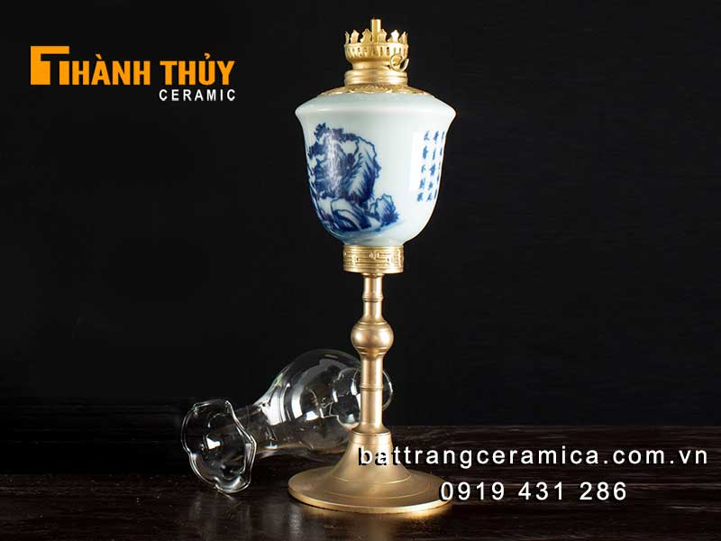 Đèn dầu men lam vẽ sơn thủy 35cm phong thủy đẳng cấp