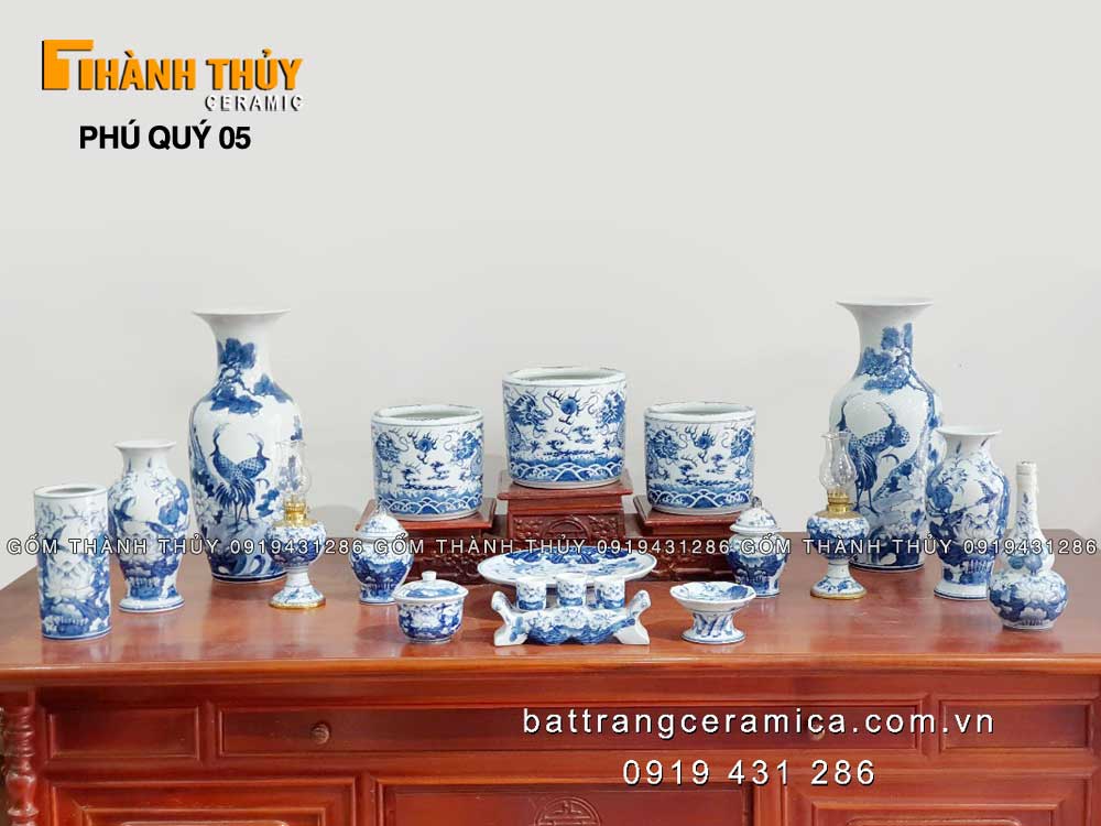 Bộ đồ thờ men Lam cao cấp Phú Quý 05 chuẩn phong thủy tặng kèm