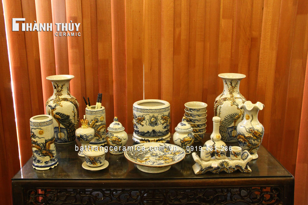 Bộ ban thờ Phật men rạn cổ cao cấp chuẩn phong thủy sang trọng 
