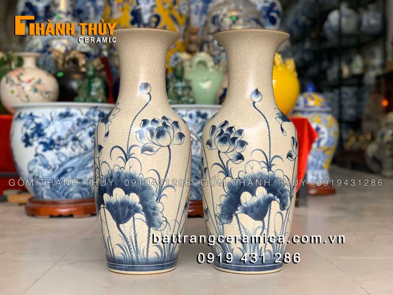 Lọ lục bình men rạn 60cm vẽ hoa Sen phong thủy phát tài 