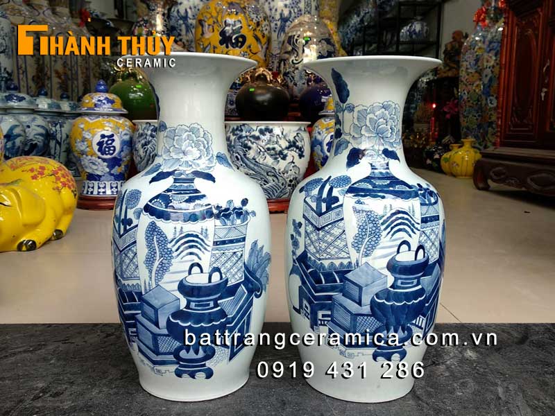 Lọ lục bình bàn thờ gốm sứ Bát Tràng 45cm họa tiết Cổ Đồ