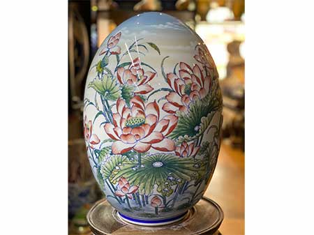 Trứng sứ Bát Tràng cao cấp hoa sen 45cm phong thuỷ đẹp sang 