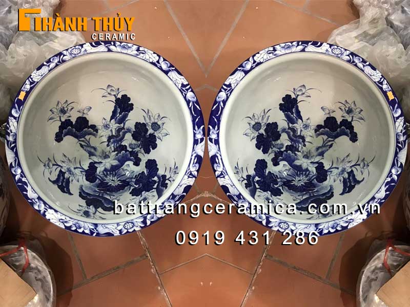 Thống sứ Bát Tràng vẽ sen 50cm quà tặng ý nghĩa trang trí phong thủy Thống sứ Bát Tràng vẽ sen 50cm quà tặng ý nghĩa trang trí phong thủy