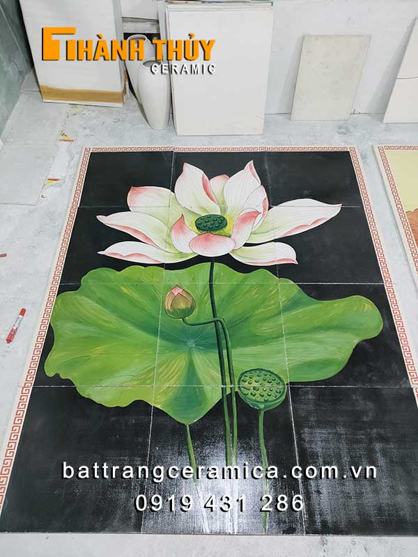Tranh gốm Bát Tràng ốp tường sen sang trọng hiện đại đẹp 