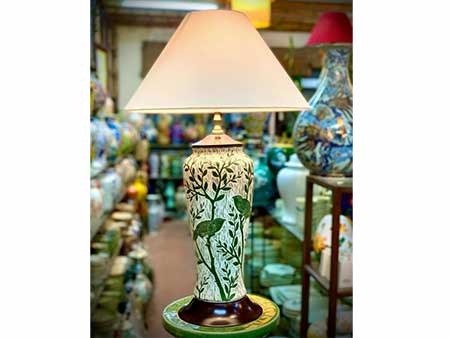 Đèn bàn gốm sứ khắc đôi chim sang trọng trang trí phòng ngủ 