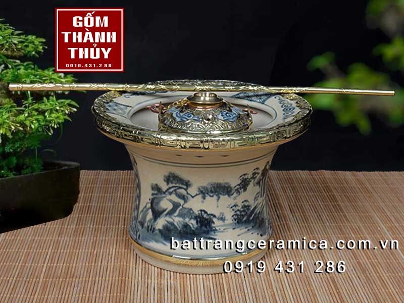Điếu thắt giả cổ bọc đồng vẽ sơn thủy tinh xảo Bát Tràng