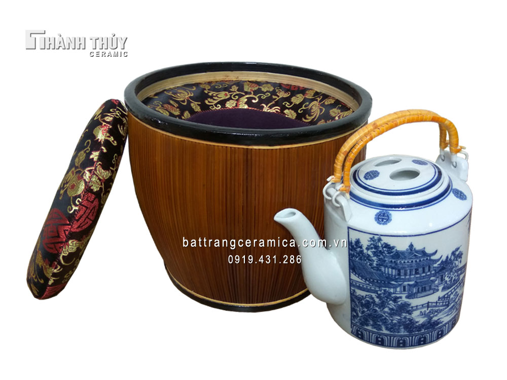 Giỏ ủ tích ấm gấm Bát Tràng 0.5L tiện lợi giữ nhiệt lâu