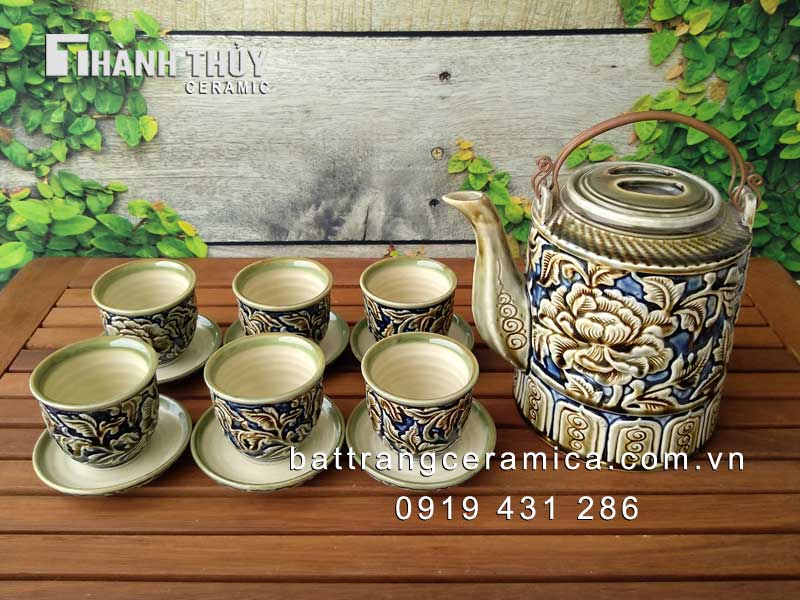 Bộ ấm tích khắc hoa dây Bát Tràng cao cấp 1,5 lít sang trọng 